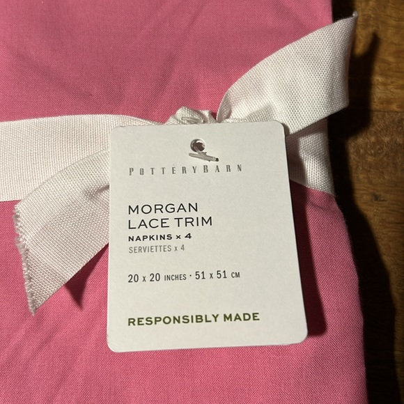 Pottery Barn Morgan Lace Trim Set Of 4 Napkin’s BNWT - Picture 3 of 5